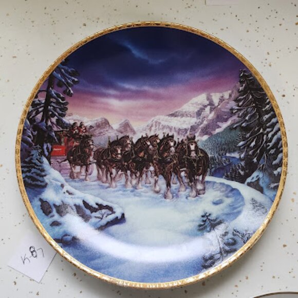 RARE BUDWEISER BEER SPECIAL DELIVERY CERAMIC PLATE - Picture 1 of 4